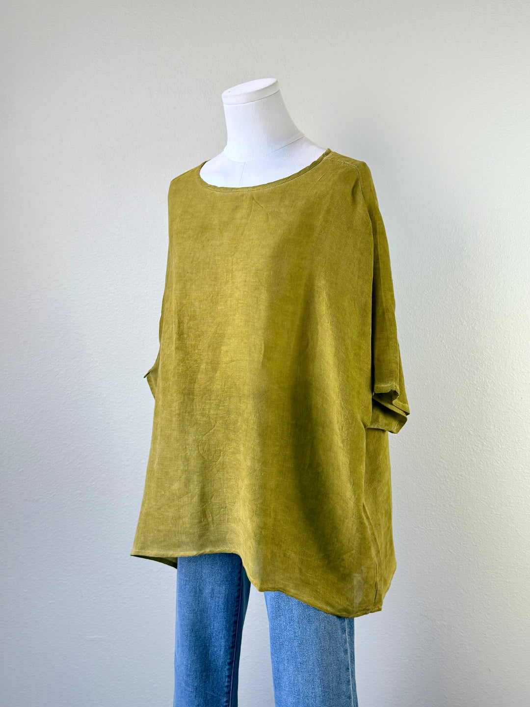 Everly Linen Blouse