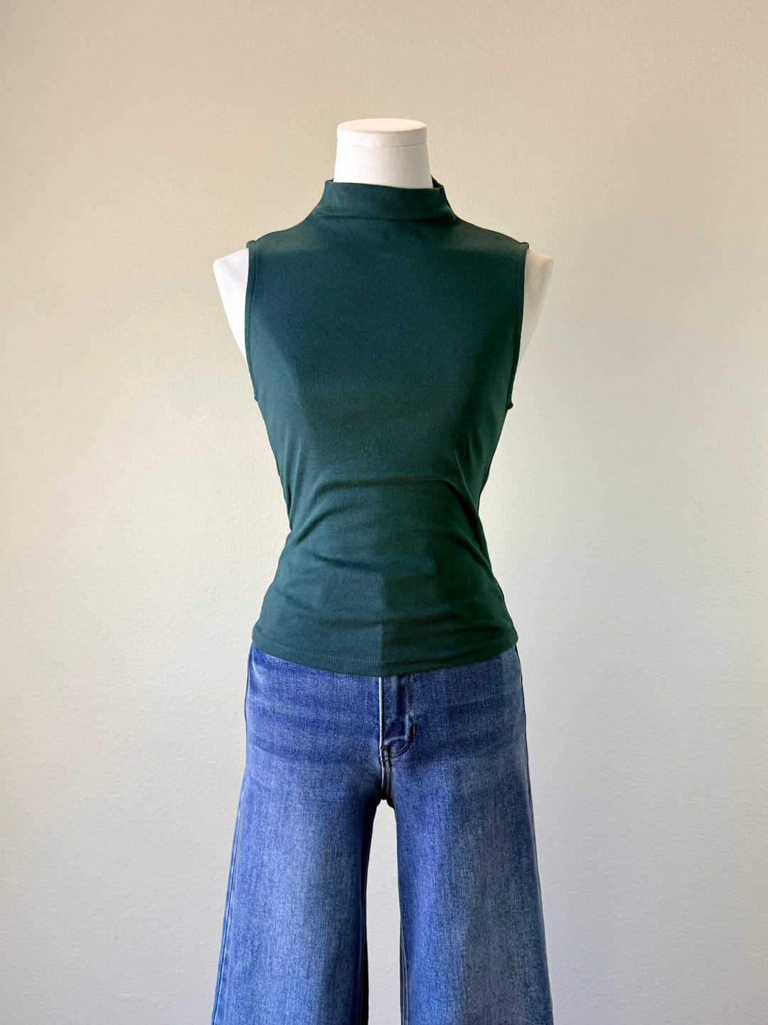 Lottie Top
