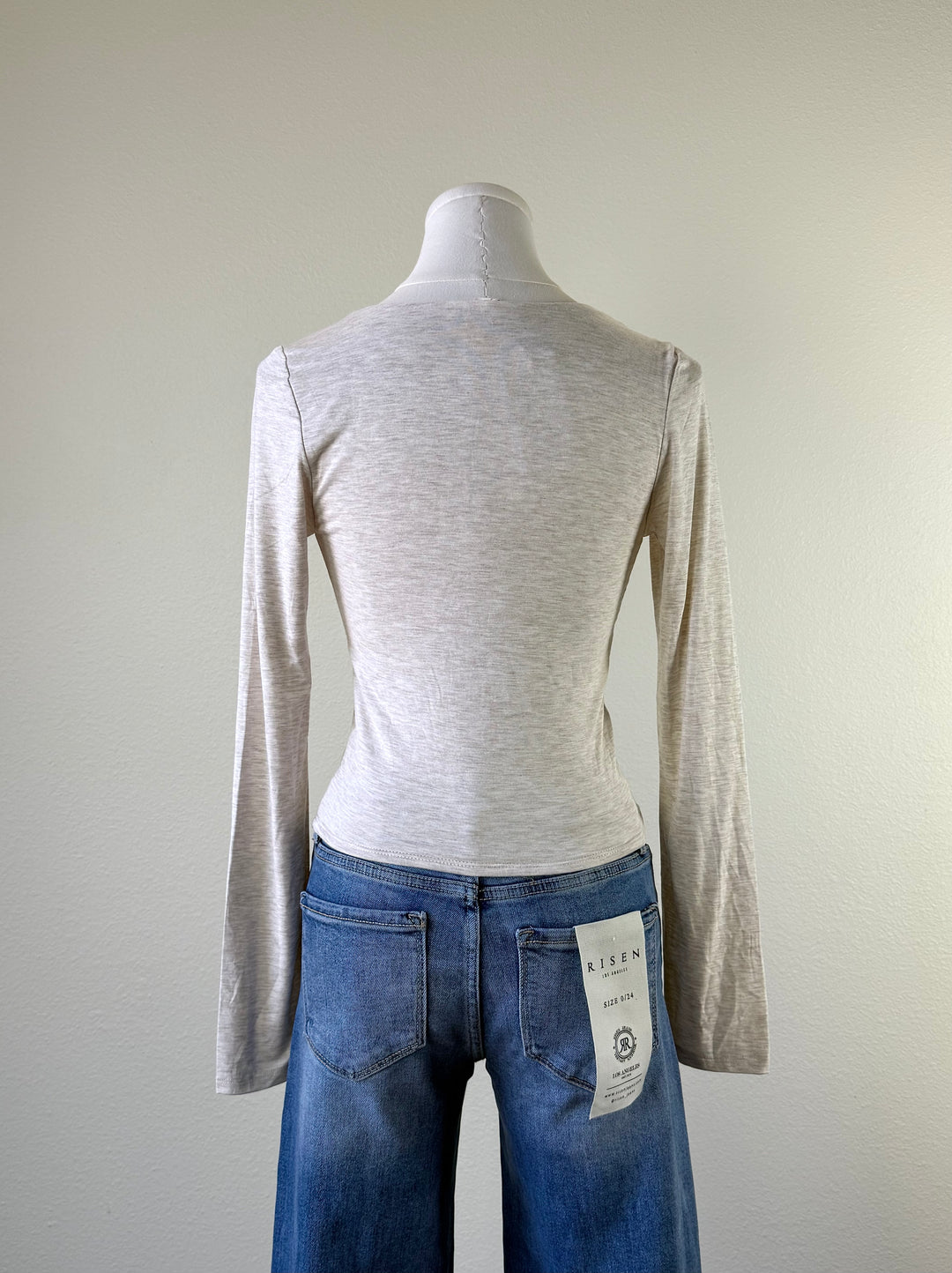 Meg Scoop Longsleeve