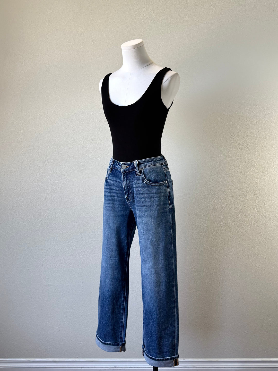 Zoe Boyfriend Cuffed Jean
