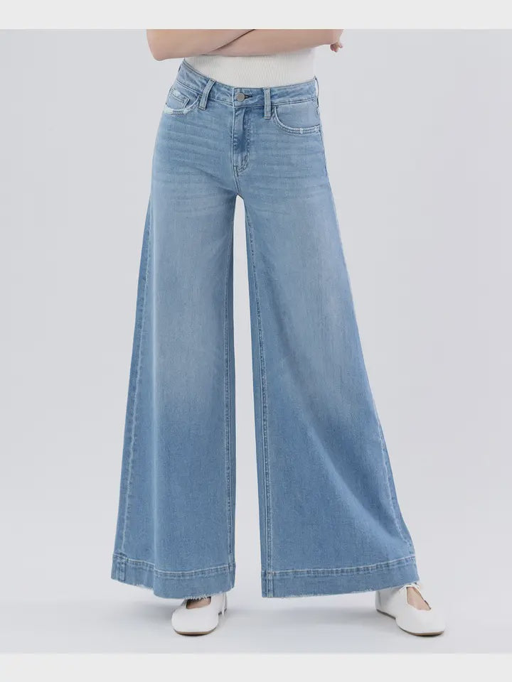 Olivia Super Wide Denim