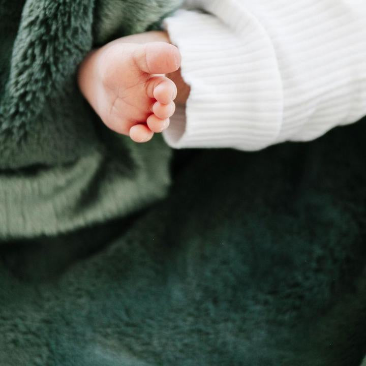 Lush Receiving in Hunter Green